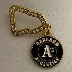 New Era Oakland Athletics Pin A's  Brooch Baseball Hat Pins Hats Gold As Cali
